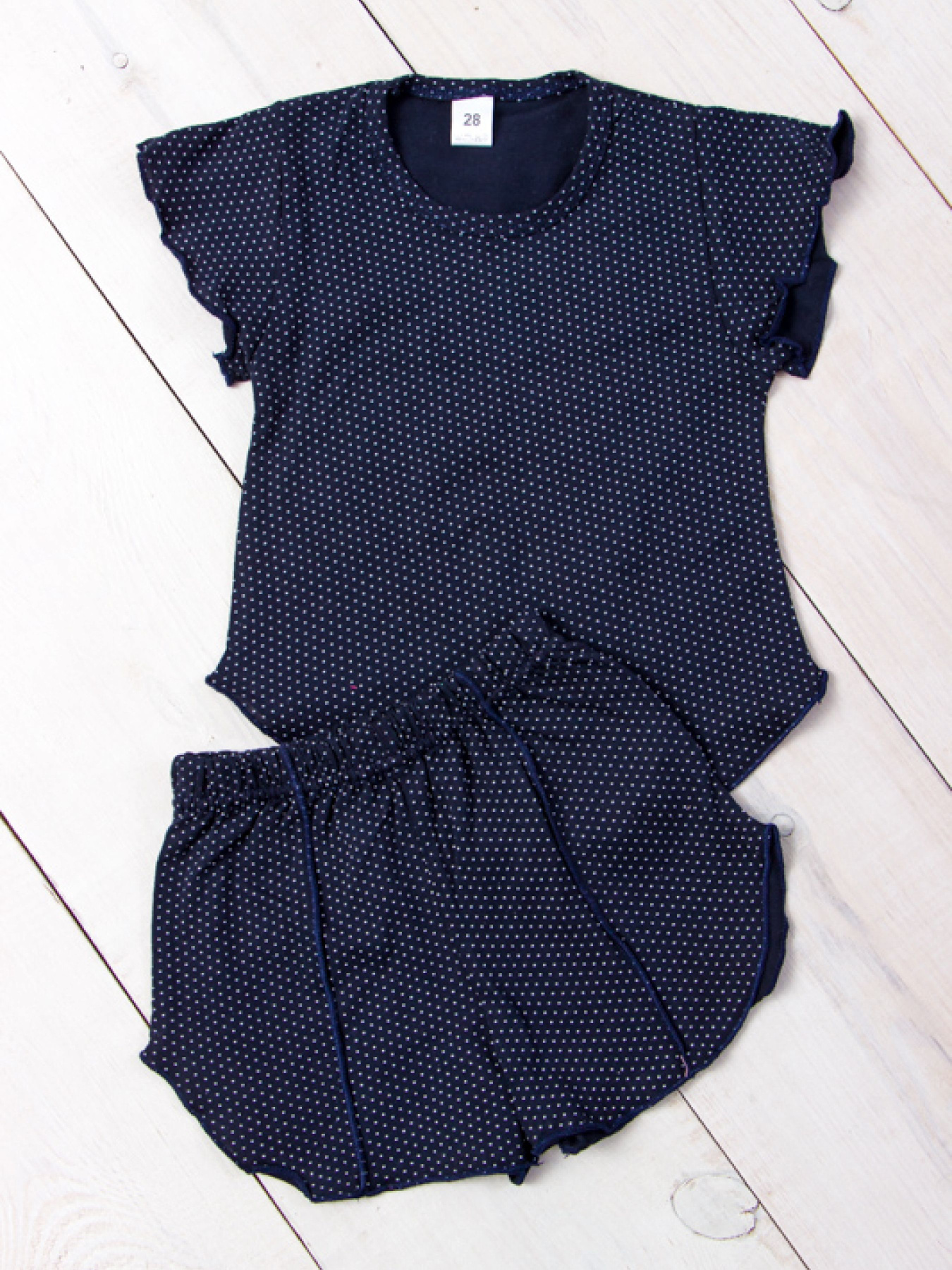 Піжама Носи своє модель 9668-002-goroh-na-chornilxno-sinxomu Фото