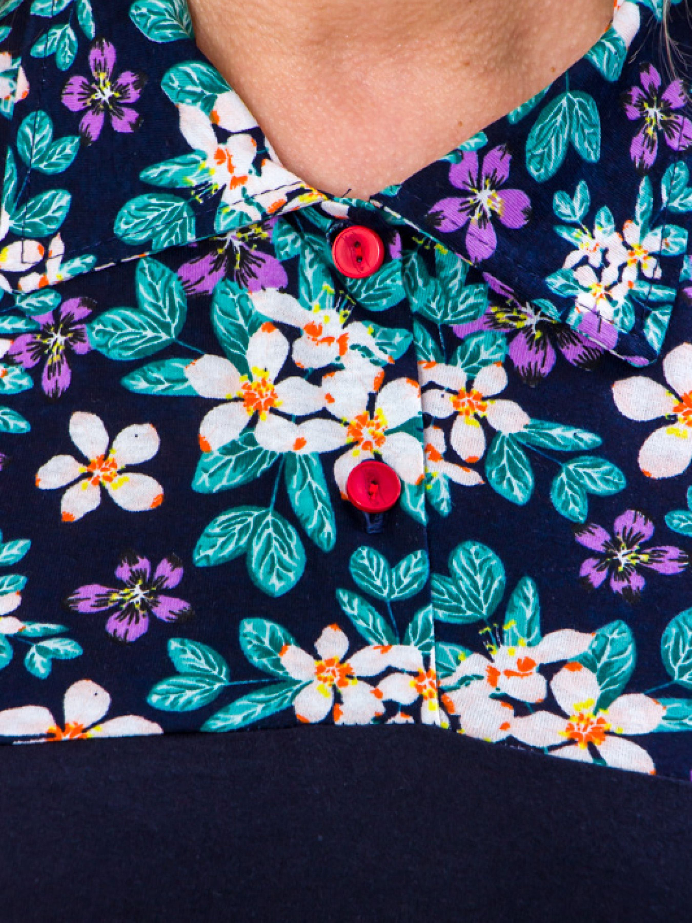 Туника Носи своє модель 8057-005-33-bl-ta-foletov-kvtki-na-chorn-sinxomu Фото