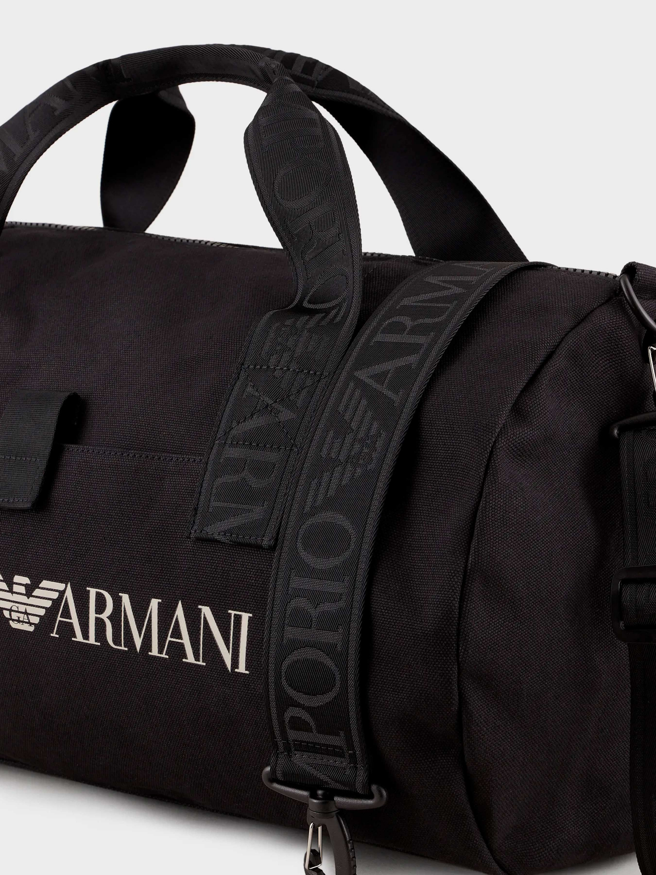 Сумки Emporio Armani модель 231791-3R921-00020 Фото