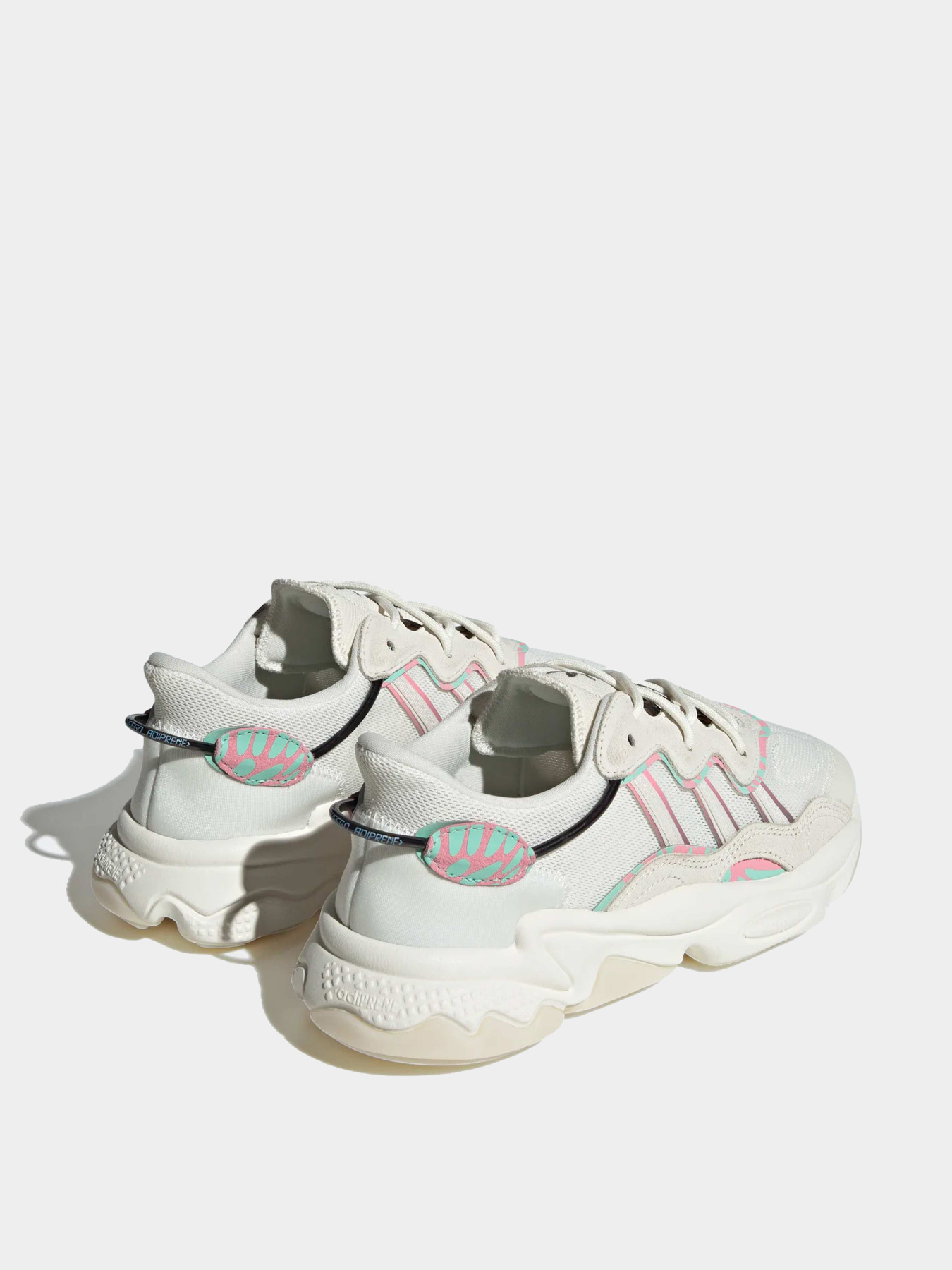 Кроссовки Adidas модель HQ1858 Фото