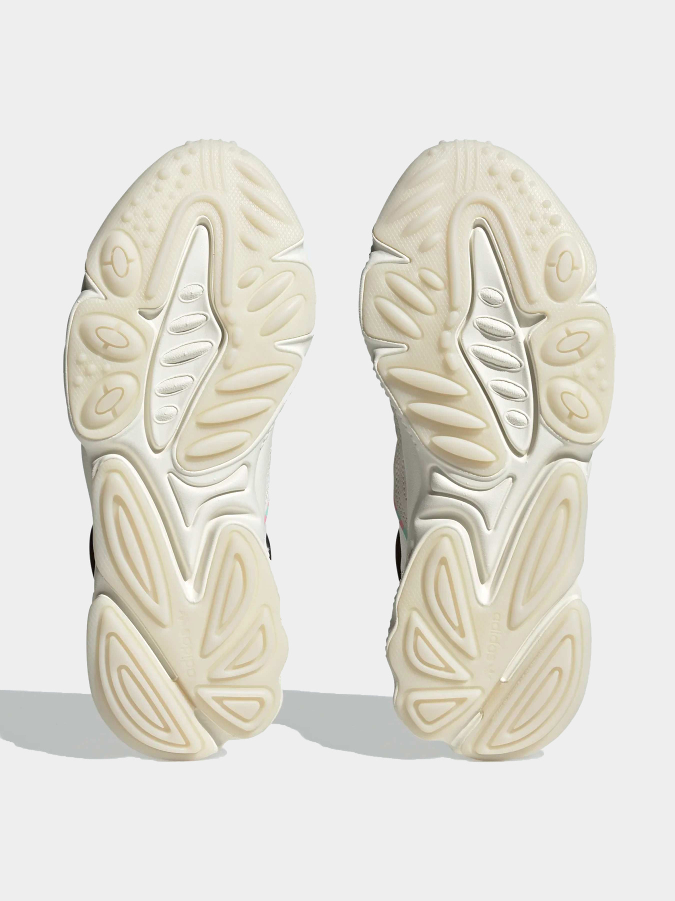 Кроссовки Adidas модель HQ1858 Фото