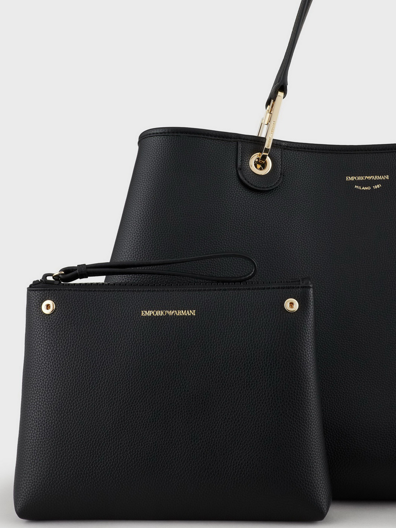 Сумки Emporio Armani модель Y3D219-YFO5B-85218 Фото