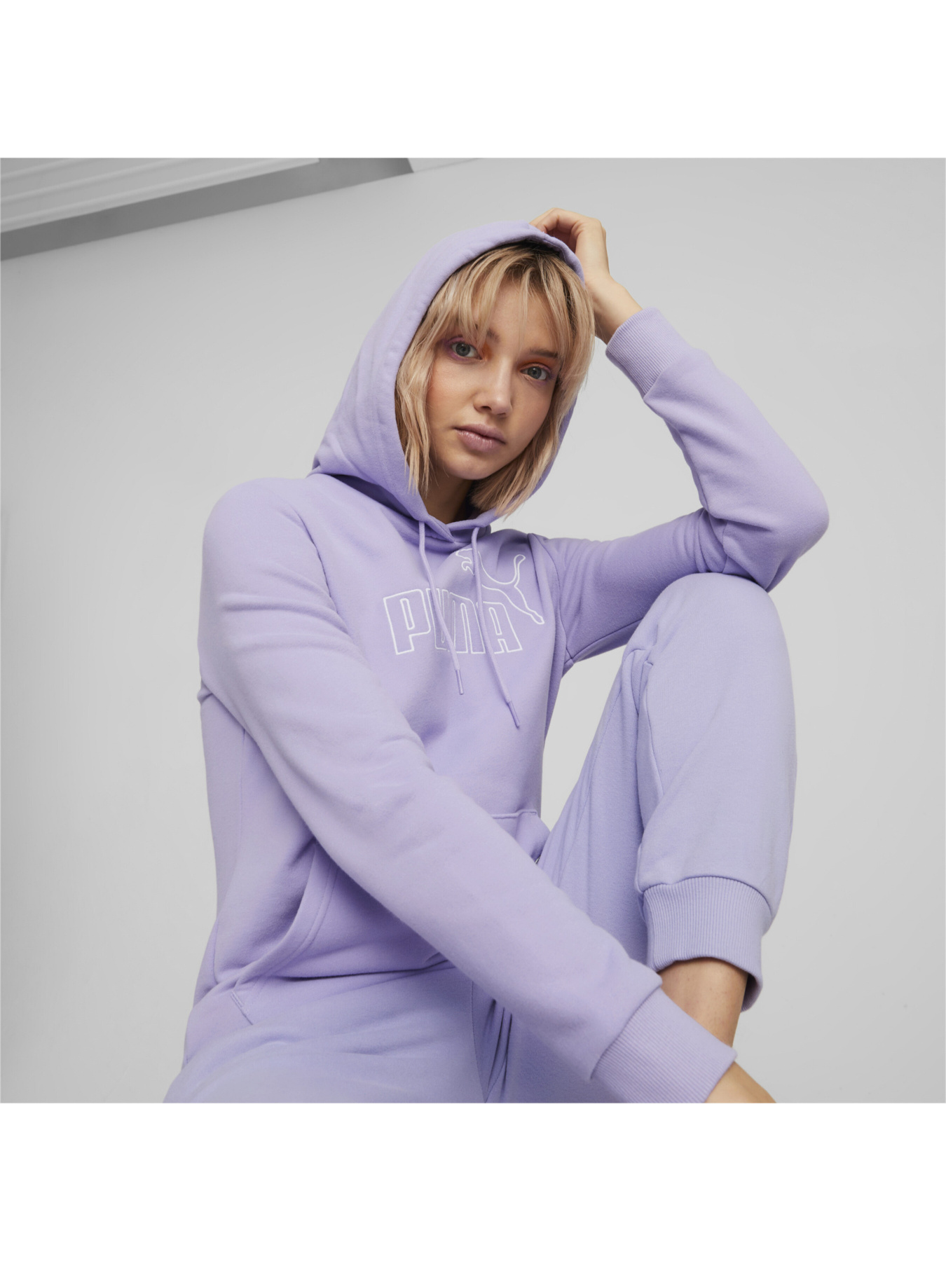 Худи PUMA ESS Elevated Hoodie модель 673788 Худи PUMA ESS Elevated Hoodie модель 673788 Фото