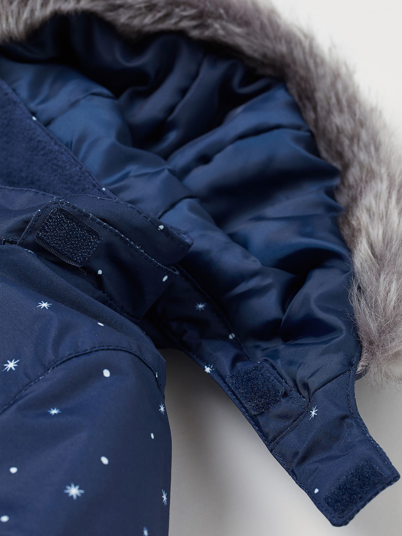 Комбинезон с утеплителем H&M модель 45367 Фото