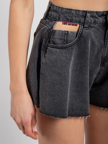 Джинсовые шорты J.B4 (Just Before) модель 3WL61019 Джинсовые шорты J.B4 (Just Before) модель 3WL61019 Фото