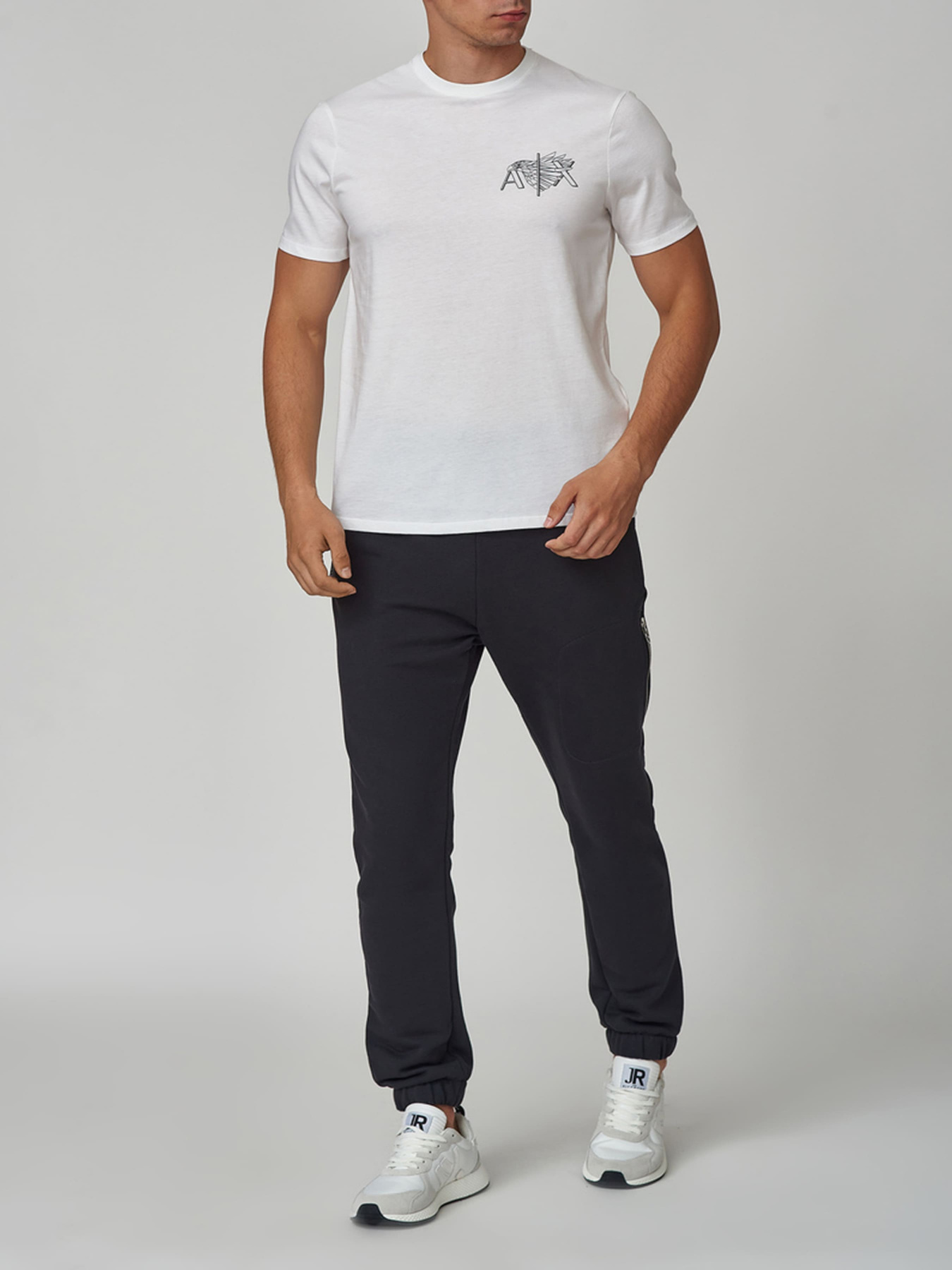 Спортивні штани J.B4 (Just Before) модель 4MG1919 Спортивні штани J.B4 (Just Before) модель 4MG1919 Фото