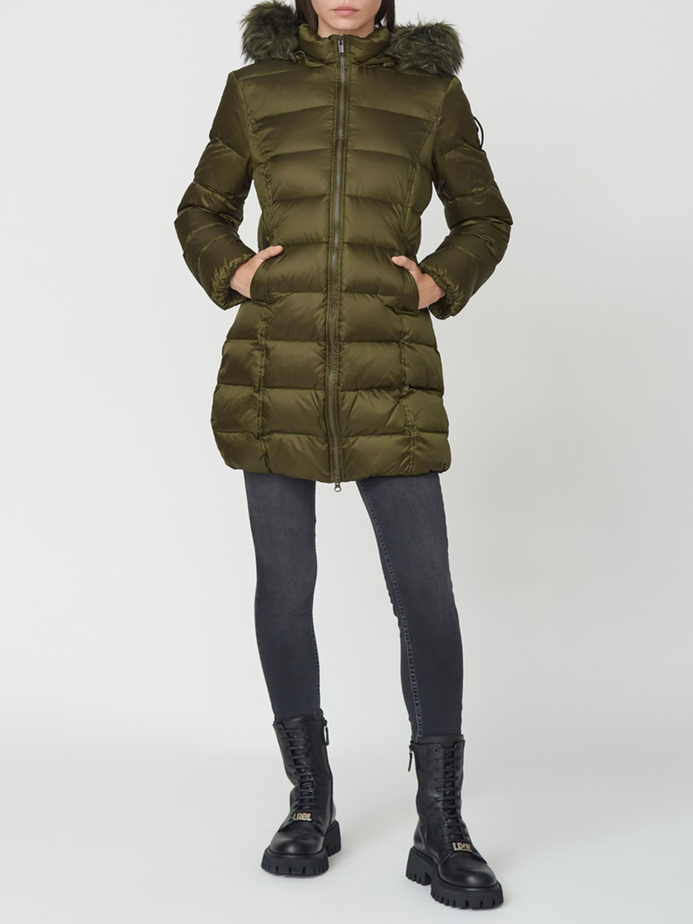 Зимова куртка Bomboogie модель CW.106F.T.DLC.341 Фото