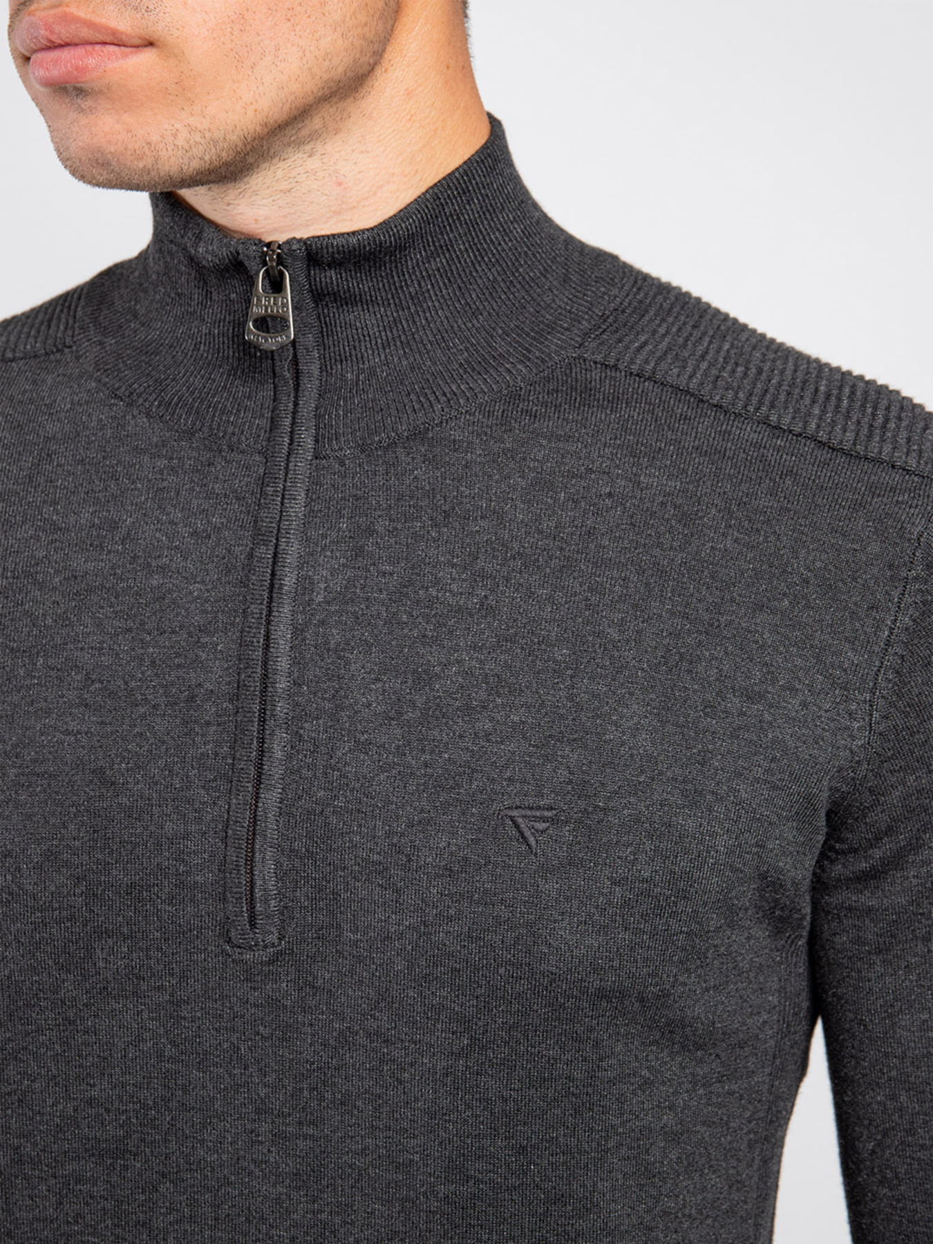 Джемпер Fred Mello модель FM22W09MM_MELANGE Джемпер Fred Mello модель FM22W09MM_MELANGE Фото