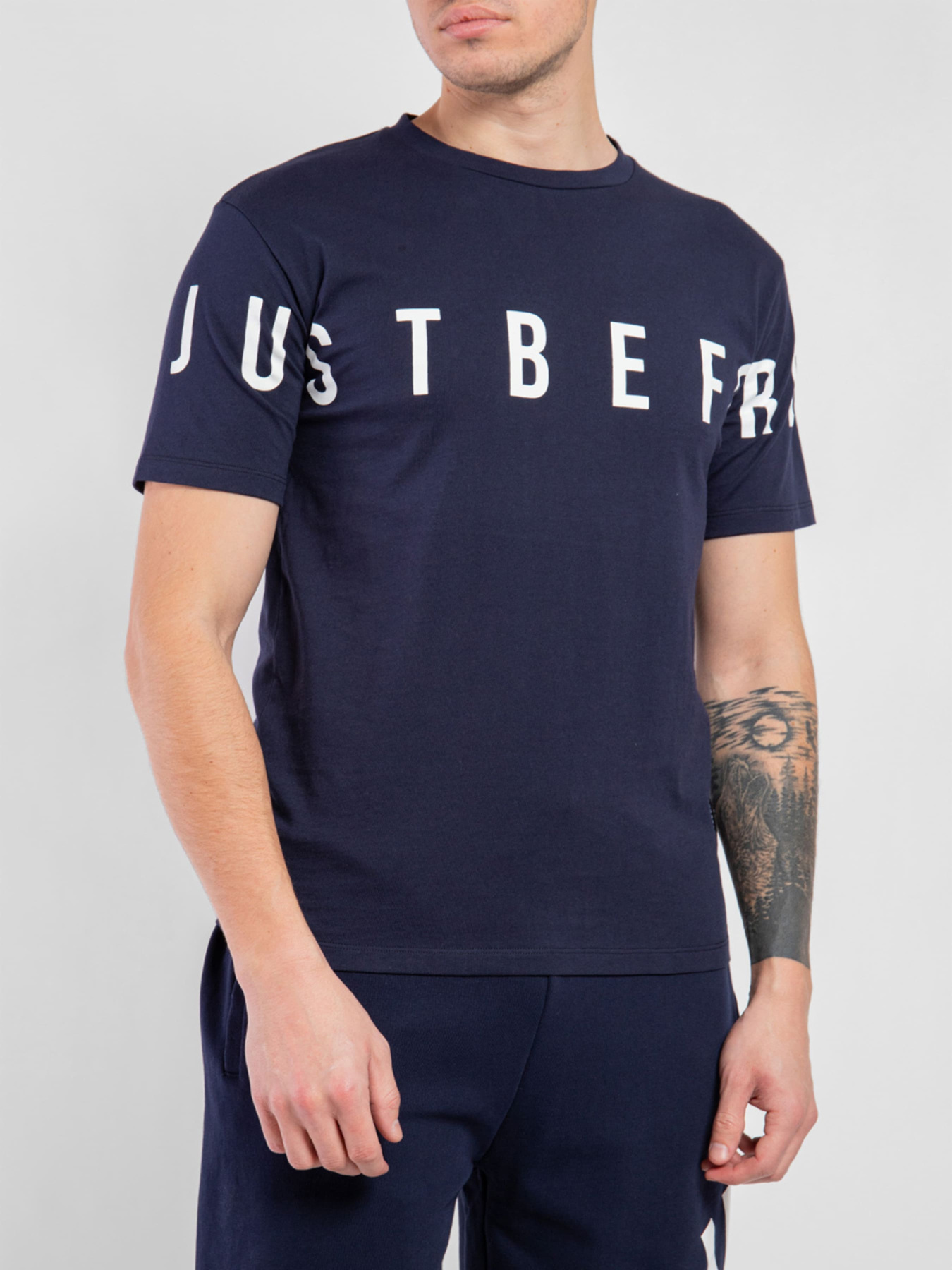 Футболка J.B4 (Just Before) модель 5MF0133 Фото