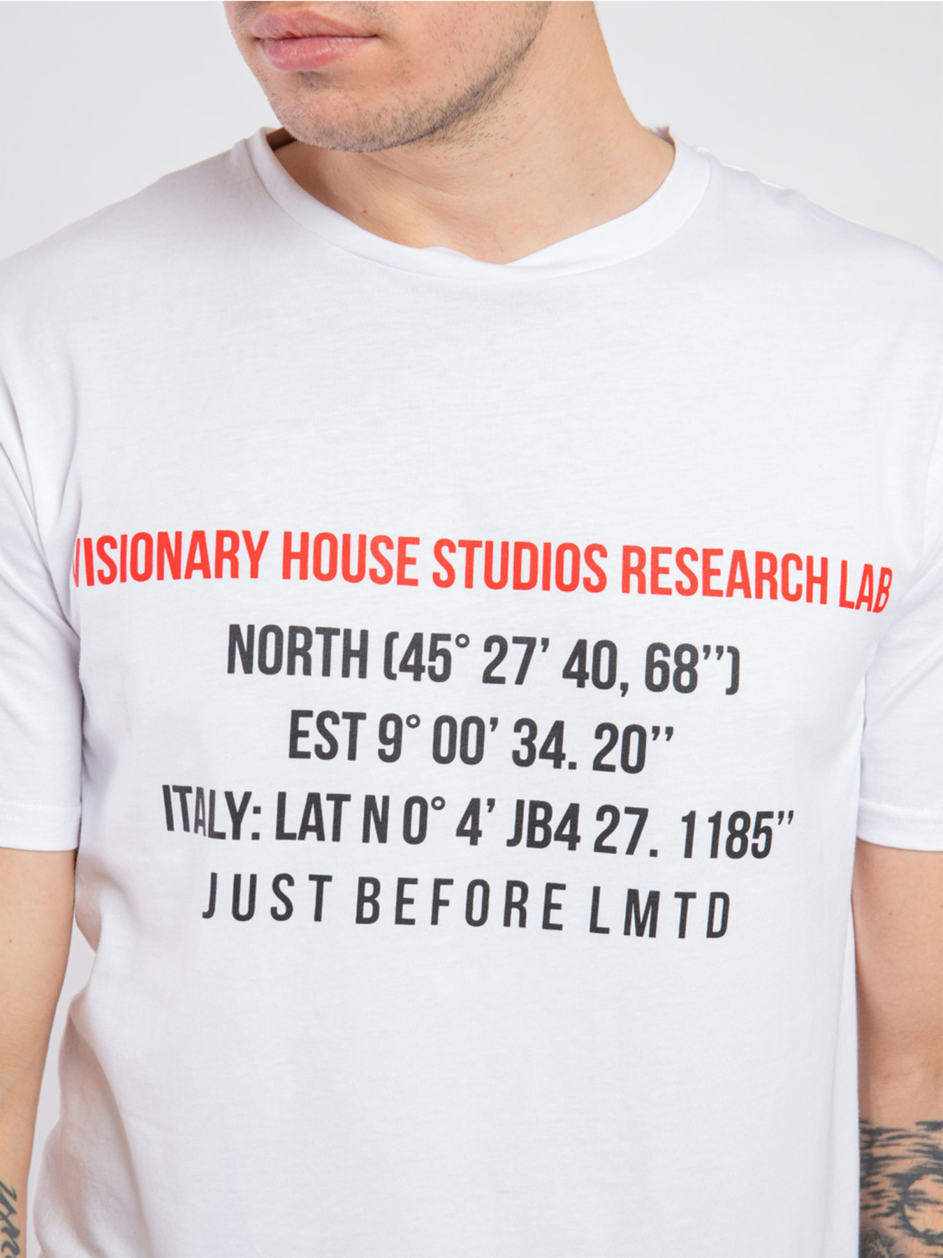 Футболка J.B4 (Just Before) модель 5MF0501 Фото