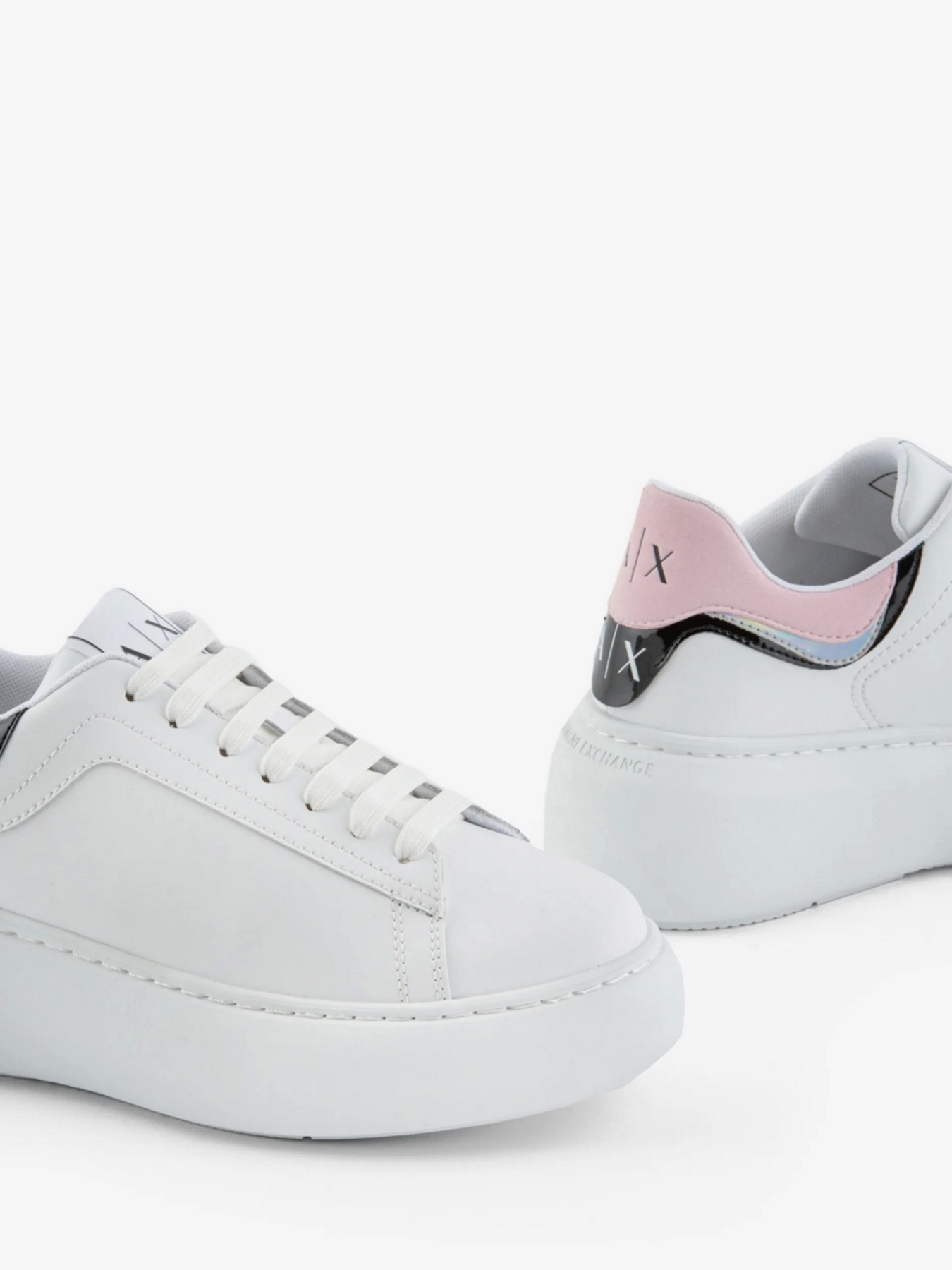 Кроссовки Armani Exchange модель XDX108-XV635-00152 Фото
