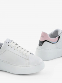 Кроссовки Armani Exchange модель XDX108-XV635-00152 Фото