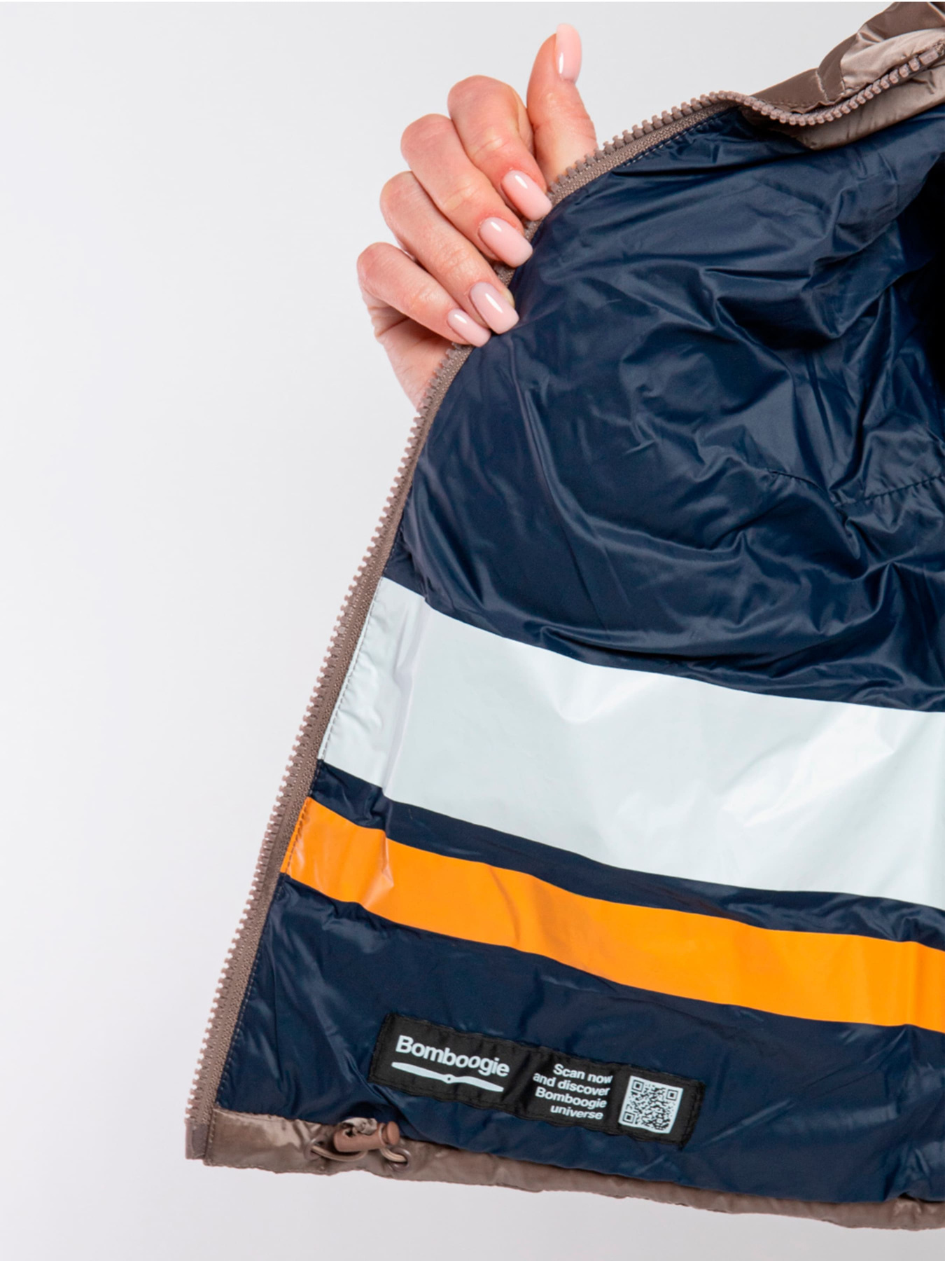 Демісезонна куртка Bomboogie модель JW_7299_T_DLC_104 Фото