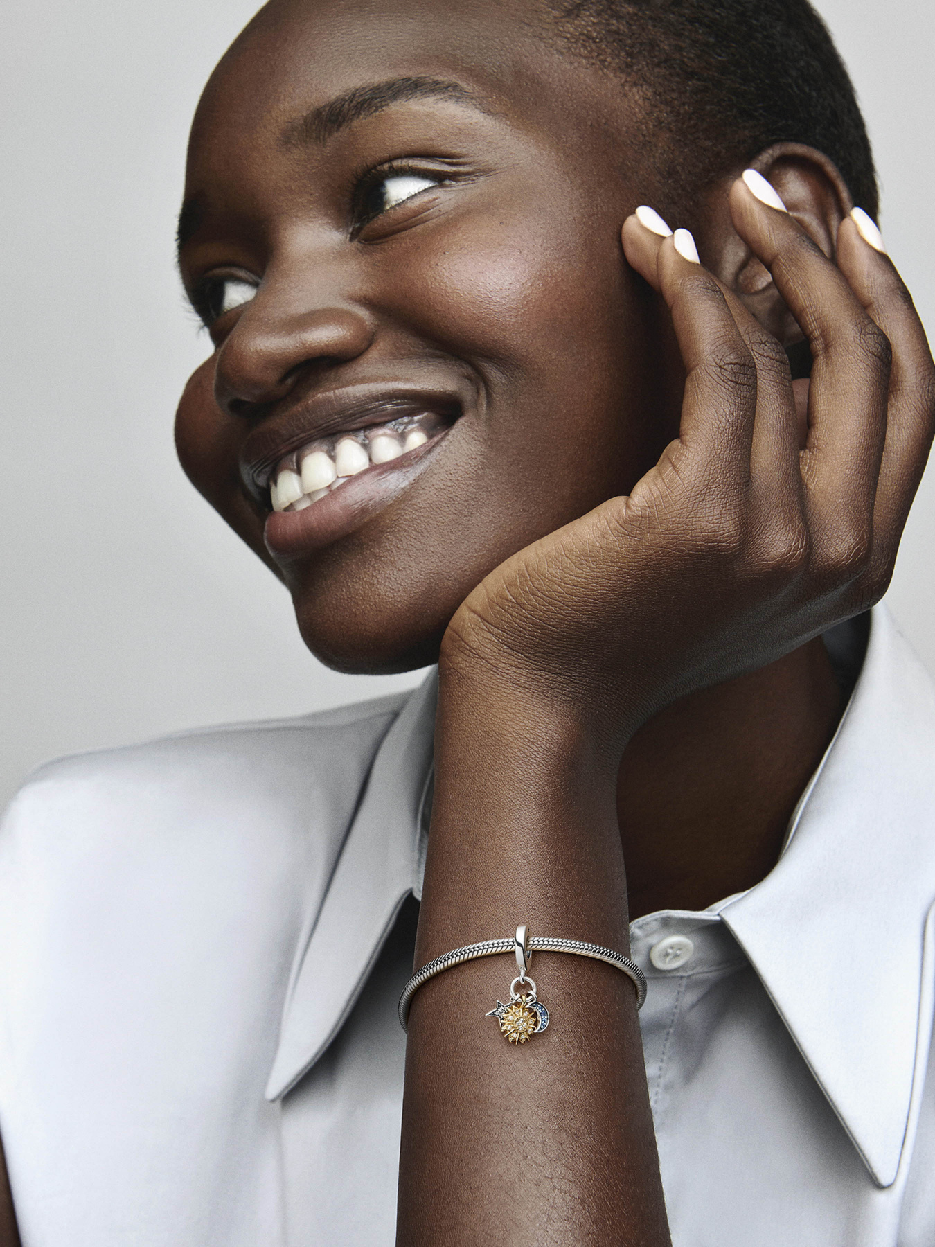 Класичні PANDORA Moments модель 762676C01 Фото