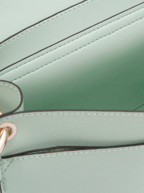 Сумки GUESS модель HWVG87-41200-MNT Фото