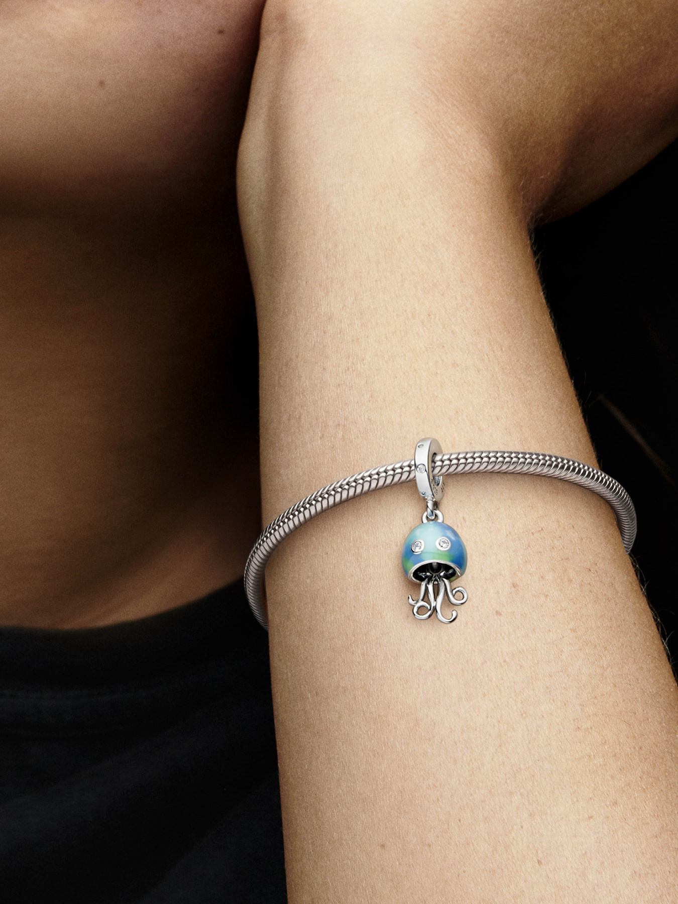 Класичні PANDORA Moments модель 792704C01 Фото