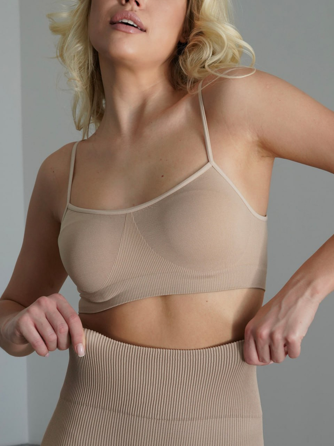 Топ Romashka Альта модель 204022705071 Топ Romashka Альта модель 204022705071 Фото