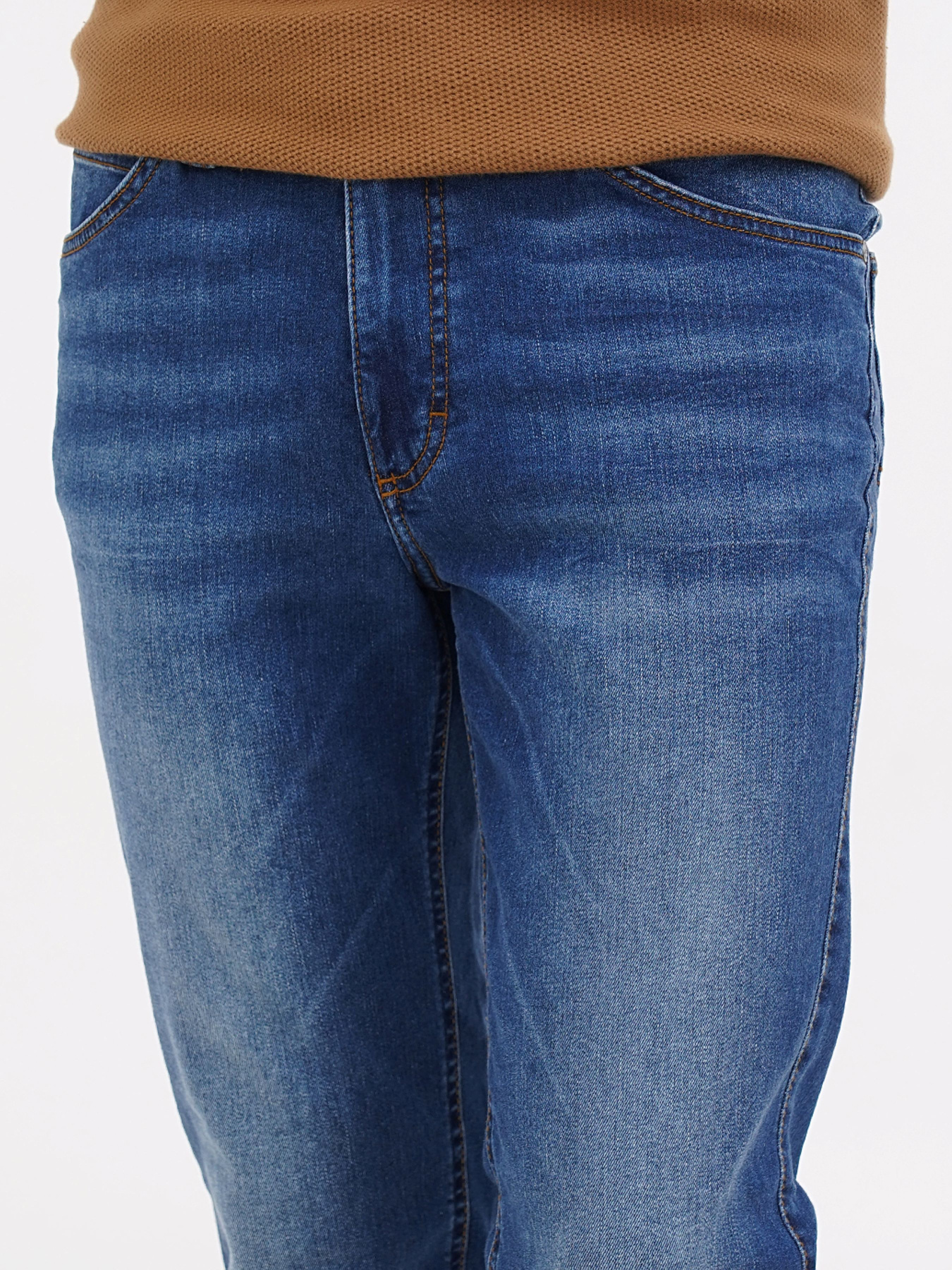 Зауженные джинсы Mustang Jeans модель 4014467 Фото