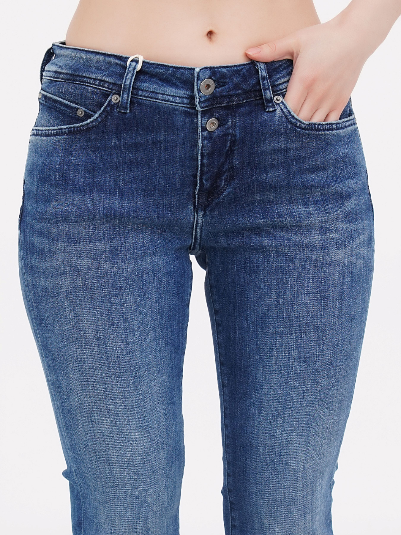 Зауженные джинсы Mustang Jeans модель 4011134 Фото