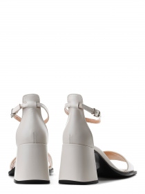 Босоножки LeBERDES модель 00000015963 Фото