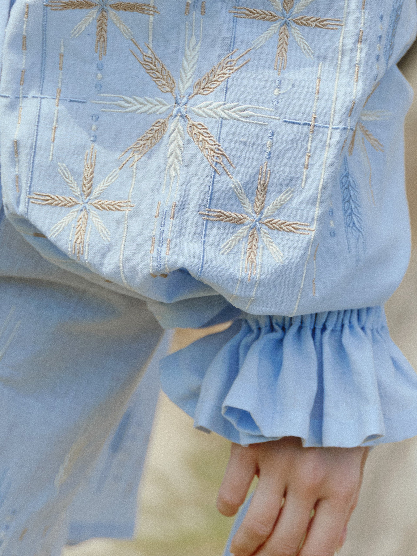 Вышитое платье Gepur модель 42713 Фото