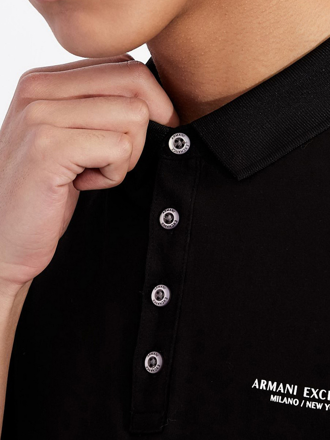 Футболки и поло Armani Exchange модель 8NZF80-Z8H4Z-1200 Фото