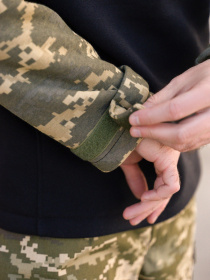 Кофта ISSA Plus модель GN-485_black Кофта ISSA Plus модель GN-485_black Фото