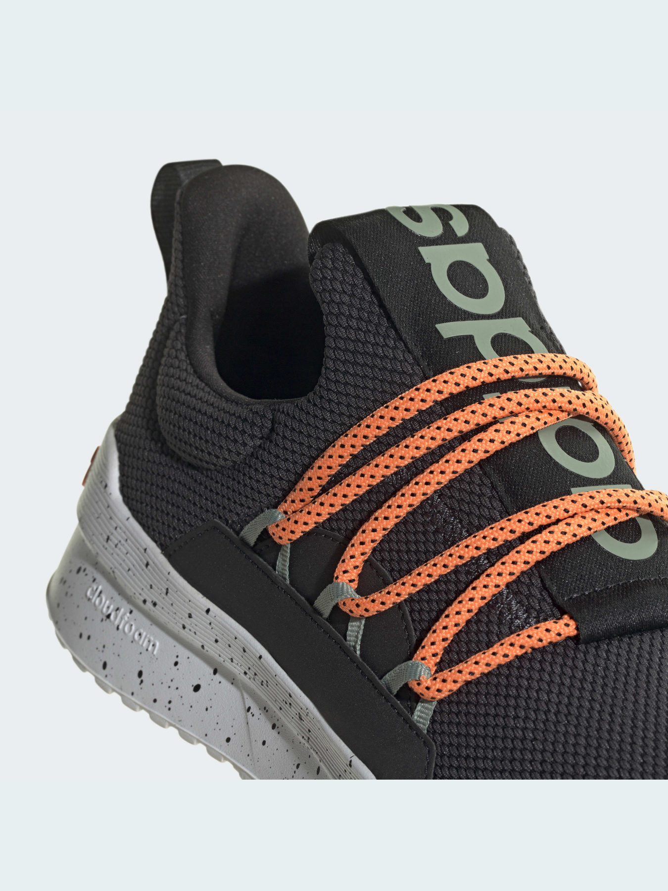 Кроссовки повседневные Adidas модель HP2678 Фото