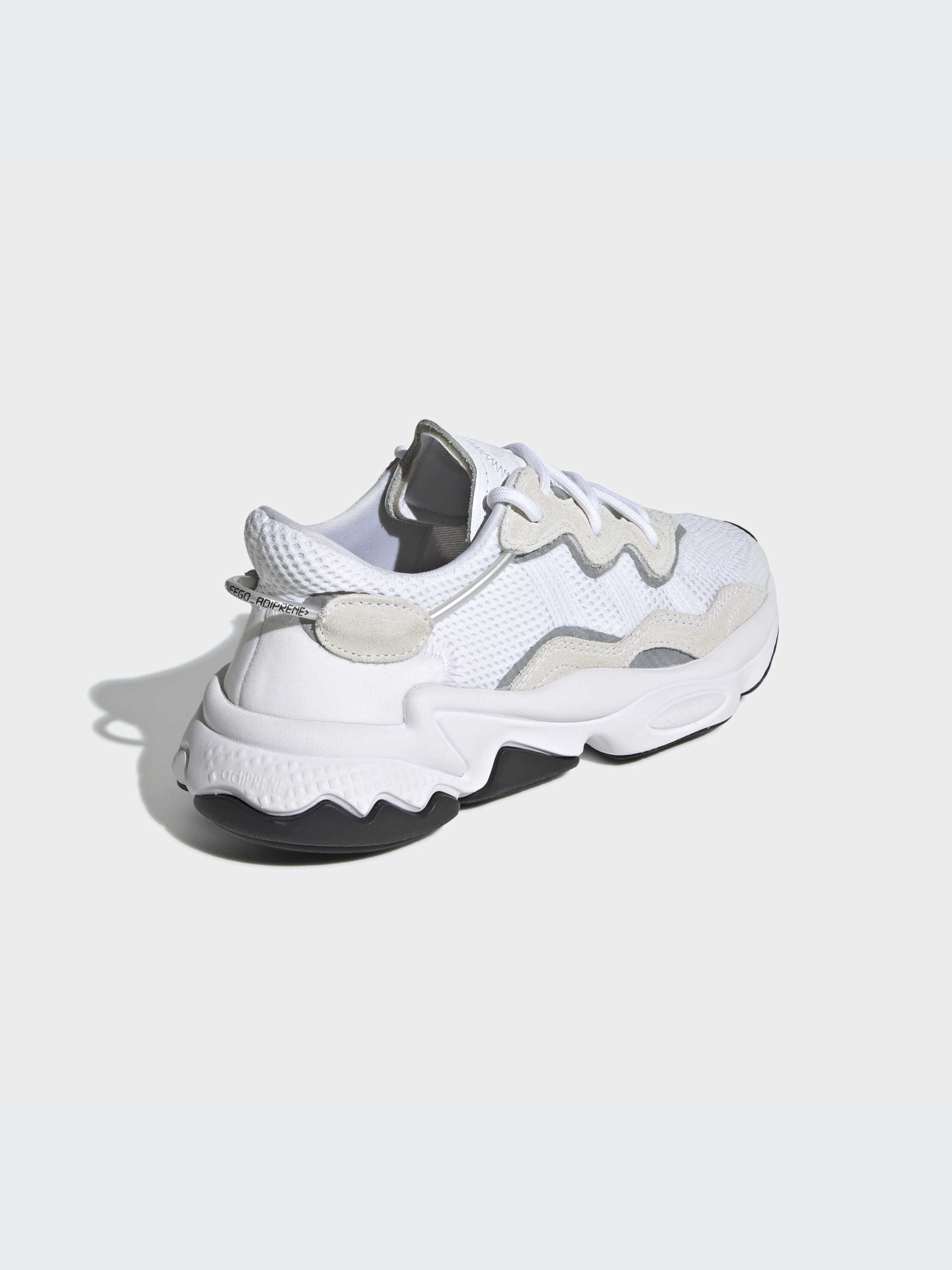 Кросівки повсякденні Adidas Ozweego модель EE7773 Фото