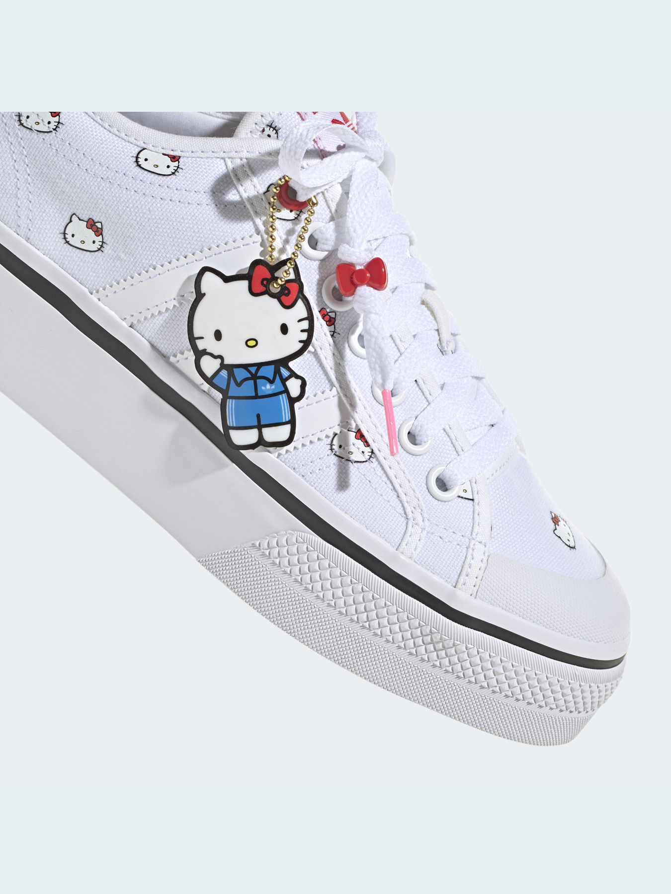 Кеды низкие Adidas модель HQ6239 Фото