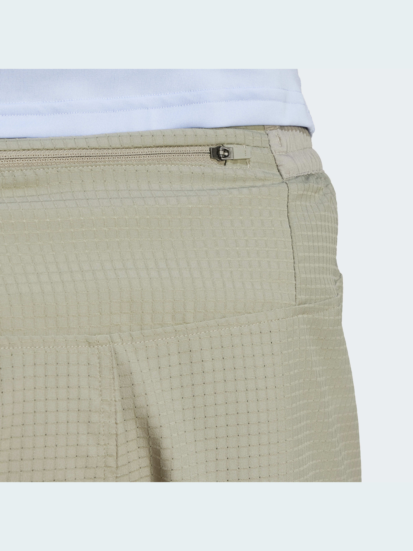 Шорты спортивные Adidas модель IB8933 Шорты спортивные Adidas модель IB8933 Фото