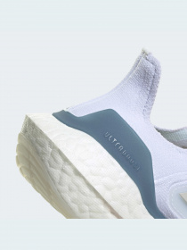 Кроссовки для бега Adidas Ultraboost модель GX9784 Фото