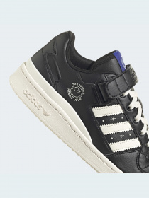 Кросівки Adidas Forum модель GZ2205 Фото