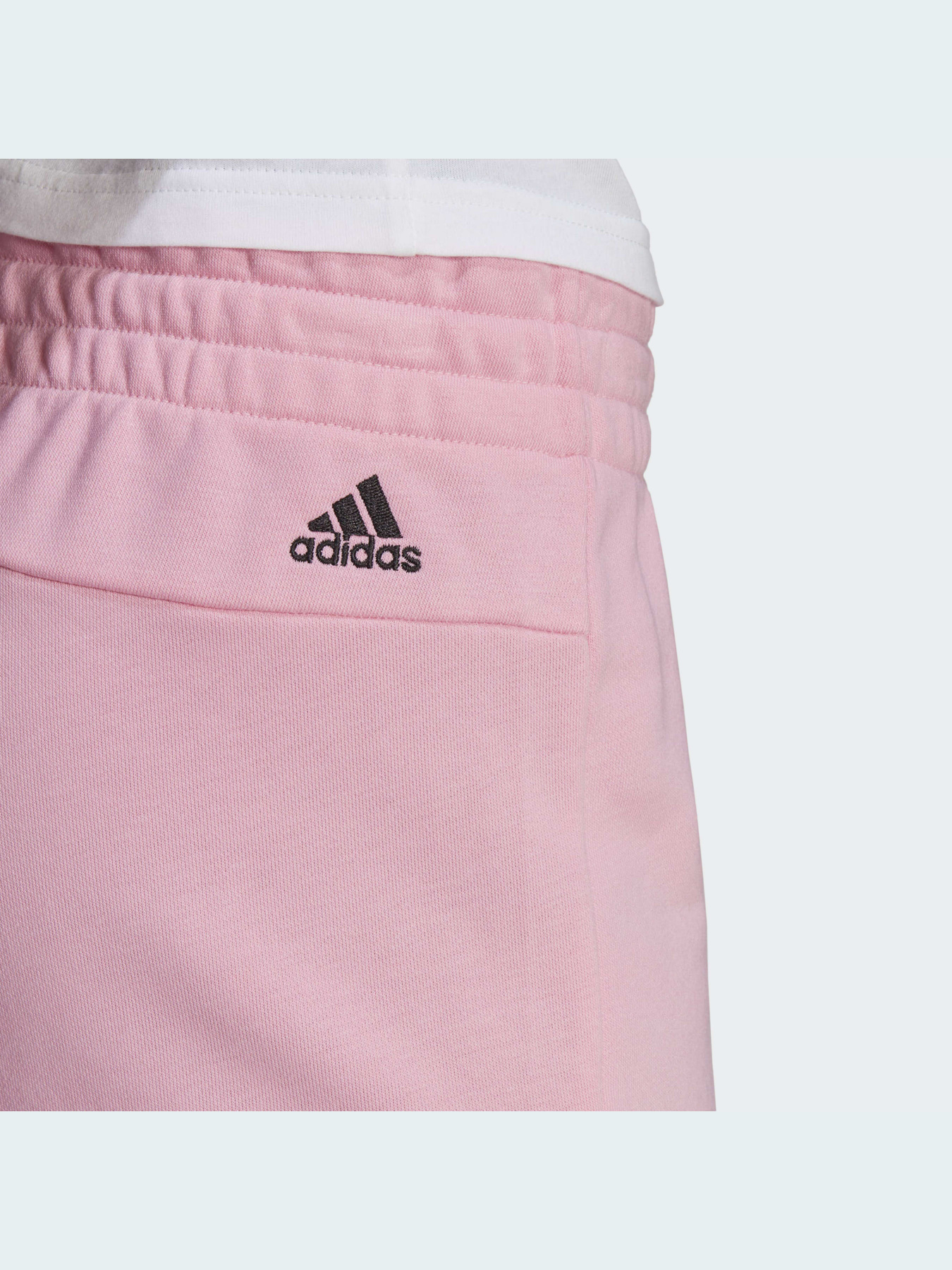 Повседневные шорты Adidas модель HD1699 Фото