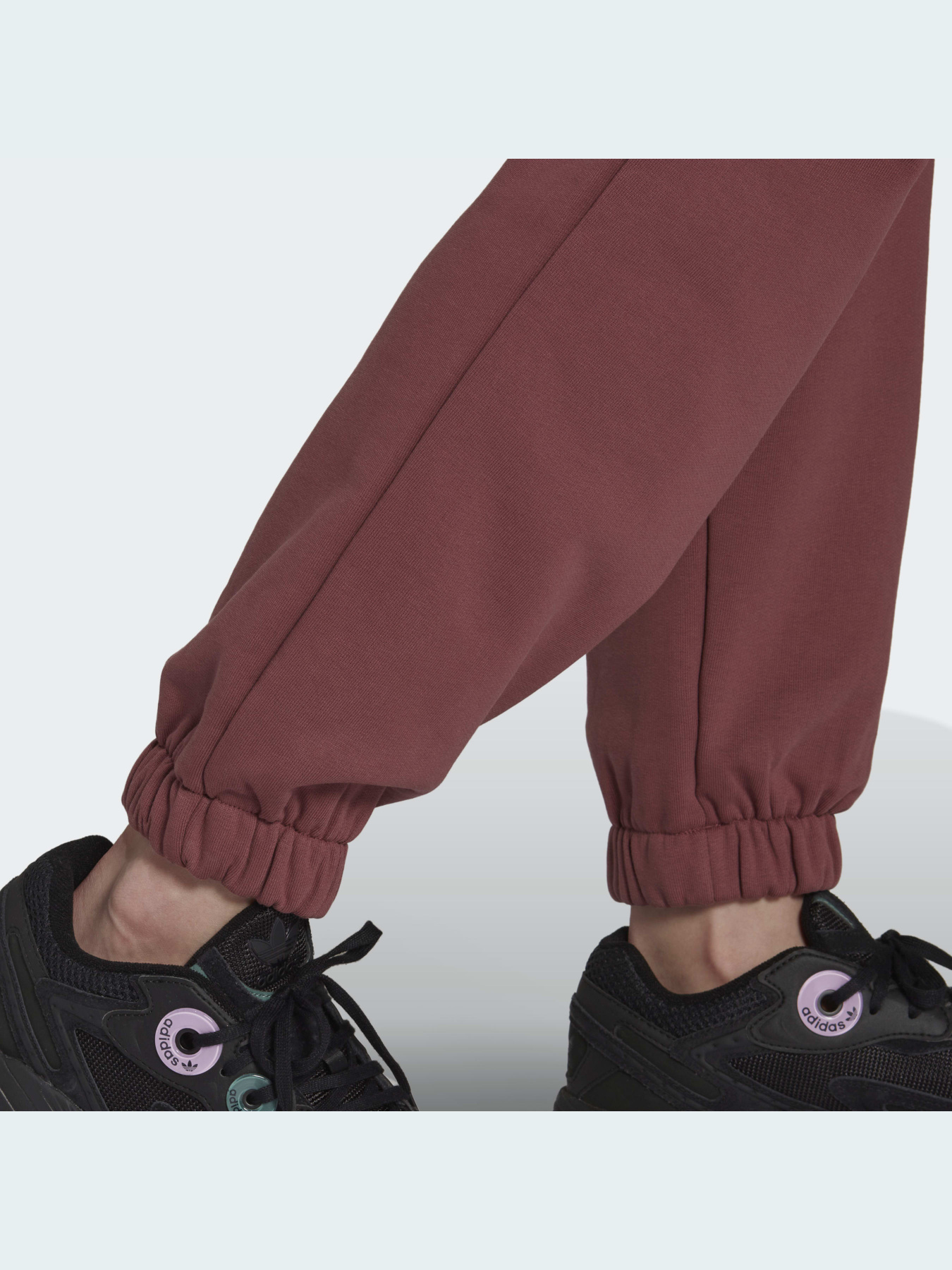 Джоггеры Adidas Adicolor модель HC7097 Фото