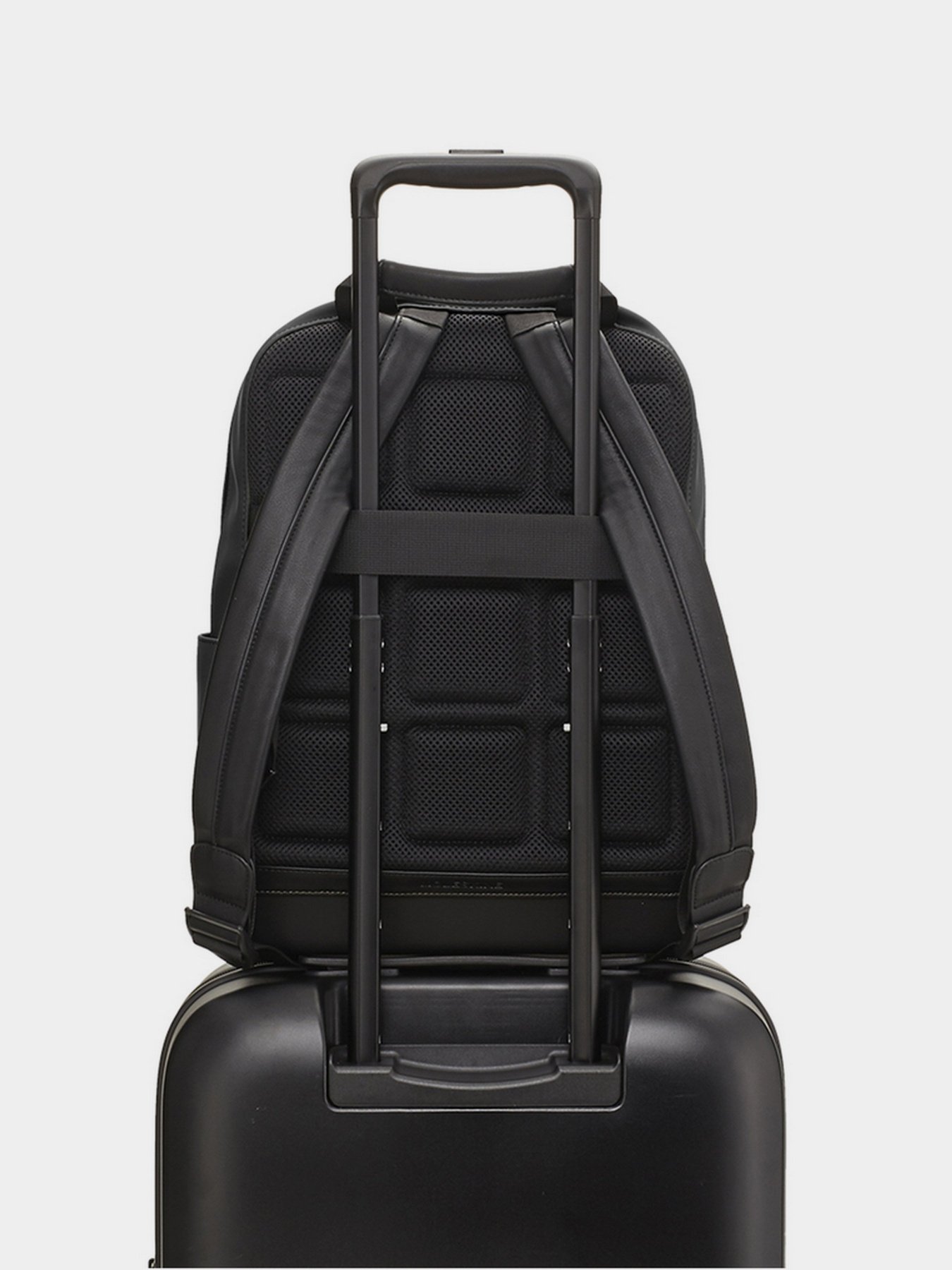 Повсякденний рюкзак Moleskine The Backpack модель ET9CC02BKBK Повсякденний рюкзак Moleskine The Backpack модель ET9CC02BKBK Фото