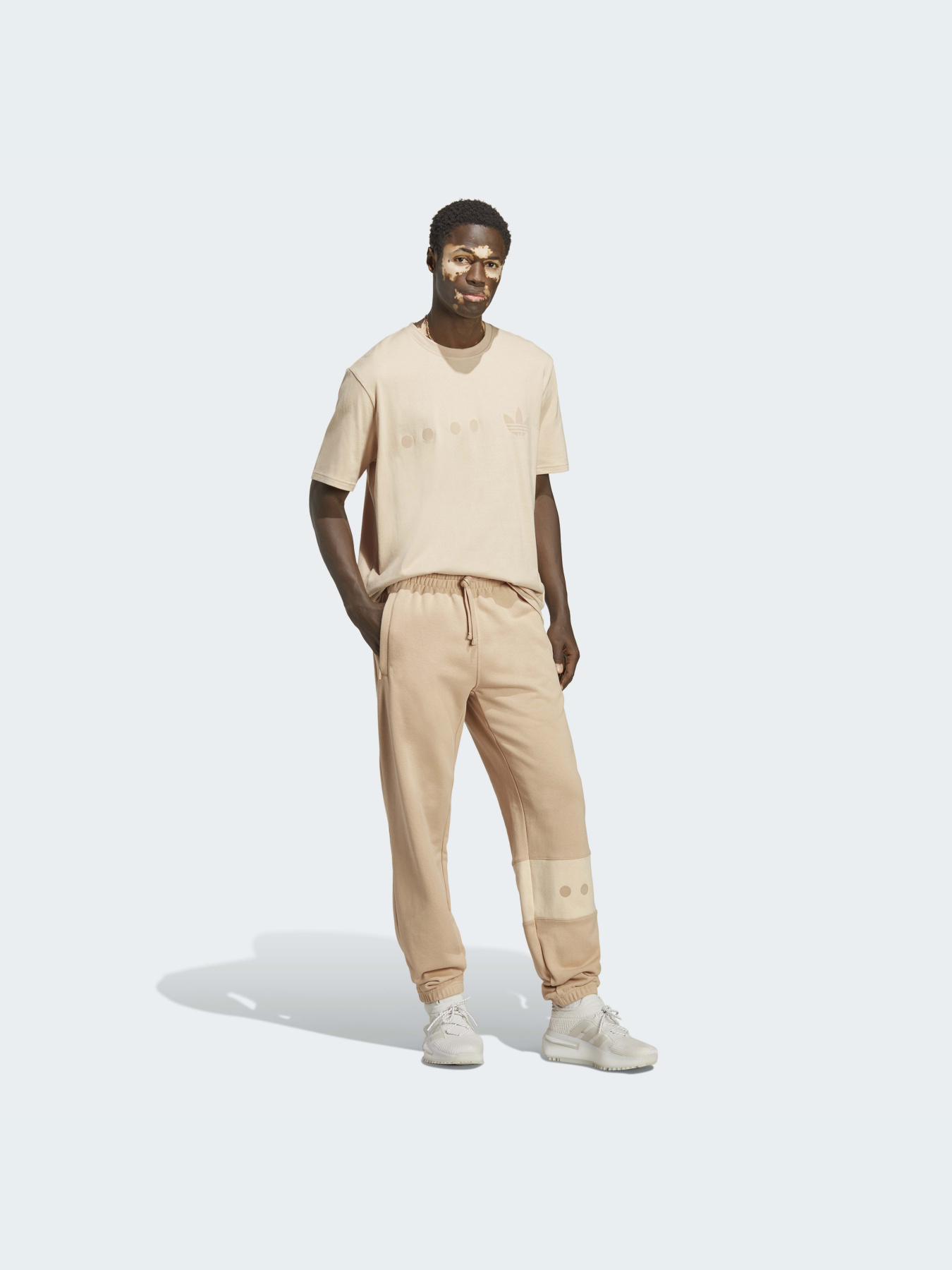 Джоггеры Adidas модель IC8393 Фото