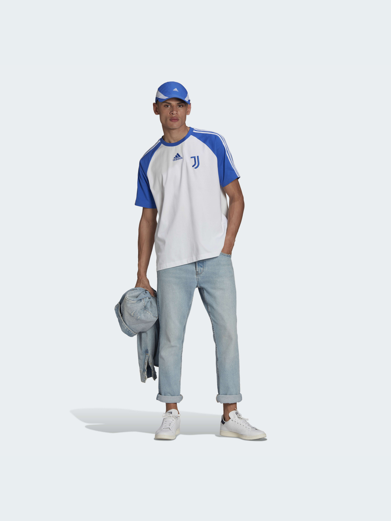 Спортивная футболка Adidas модель H67138 Спортивная футболка Adidas модель H67138 Фото