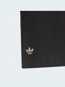 Футболка Adidas Adicolor модель HK9701 Футболка Adidas Adicolor модель HK9701 Фото