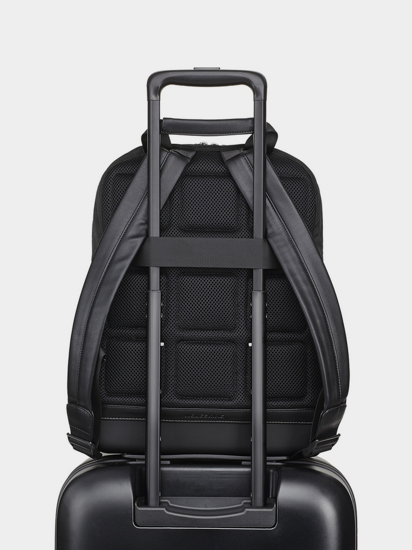 Рюкзак Moleskine The Backpack модель ET92CCBKBK Фото