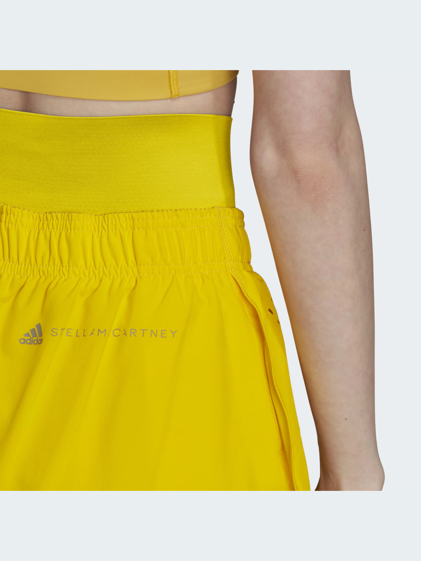 Шорты спортивные Adidas модель GU9486 Шорты спортивные Adidas модель GU9486 Фото