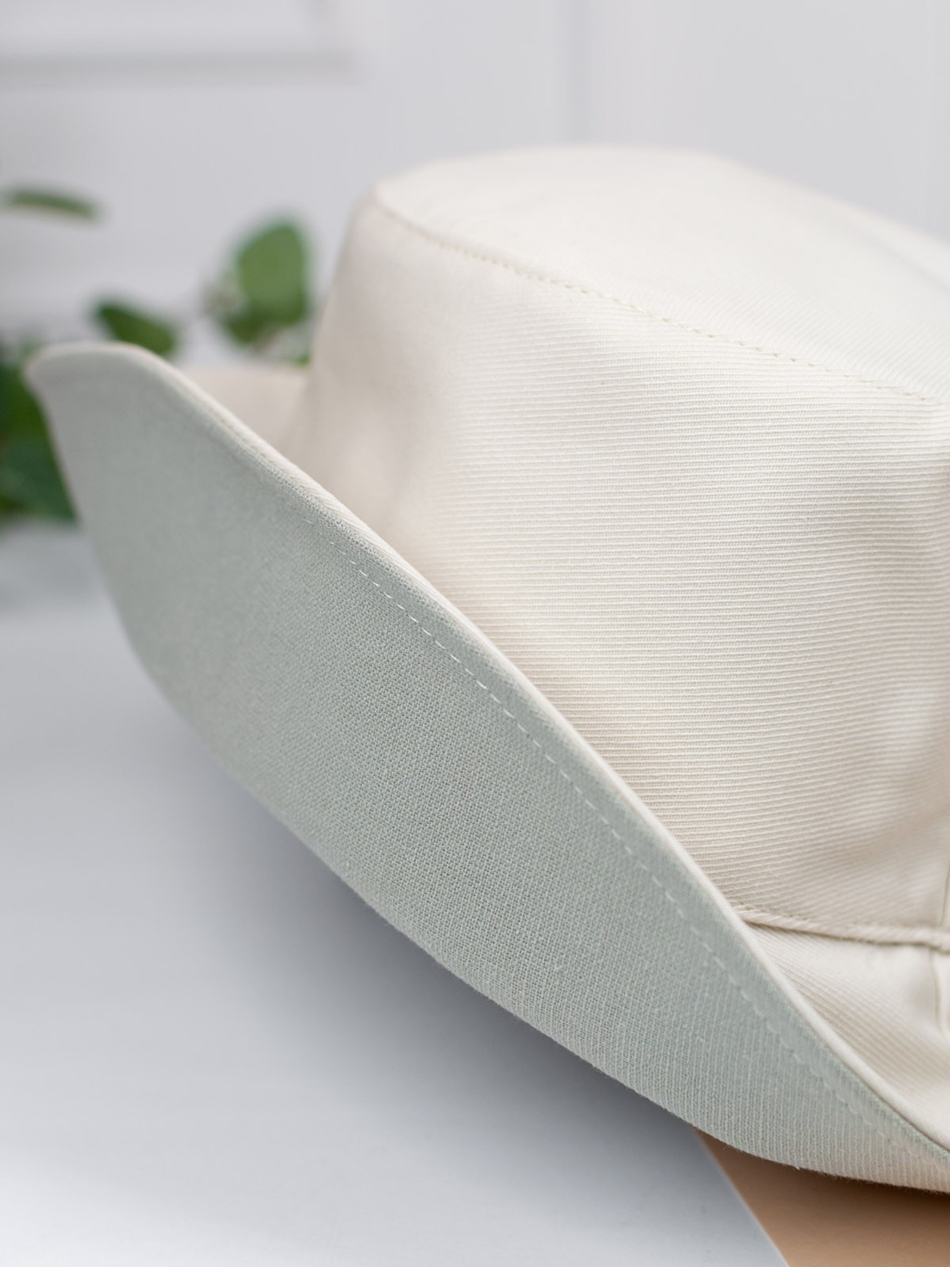 Панама ISSA Plus модель KP1-42_mintmilk Фото