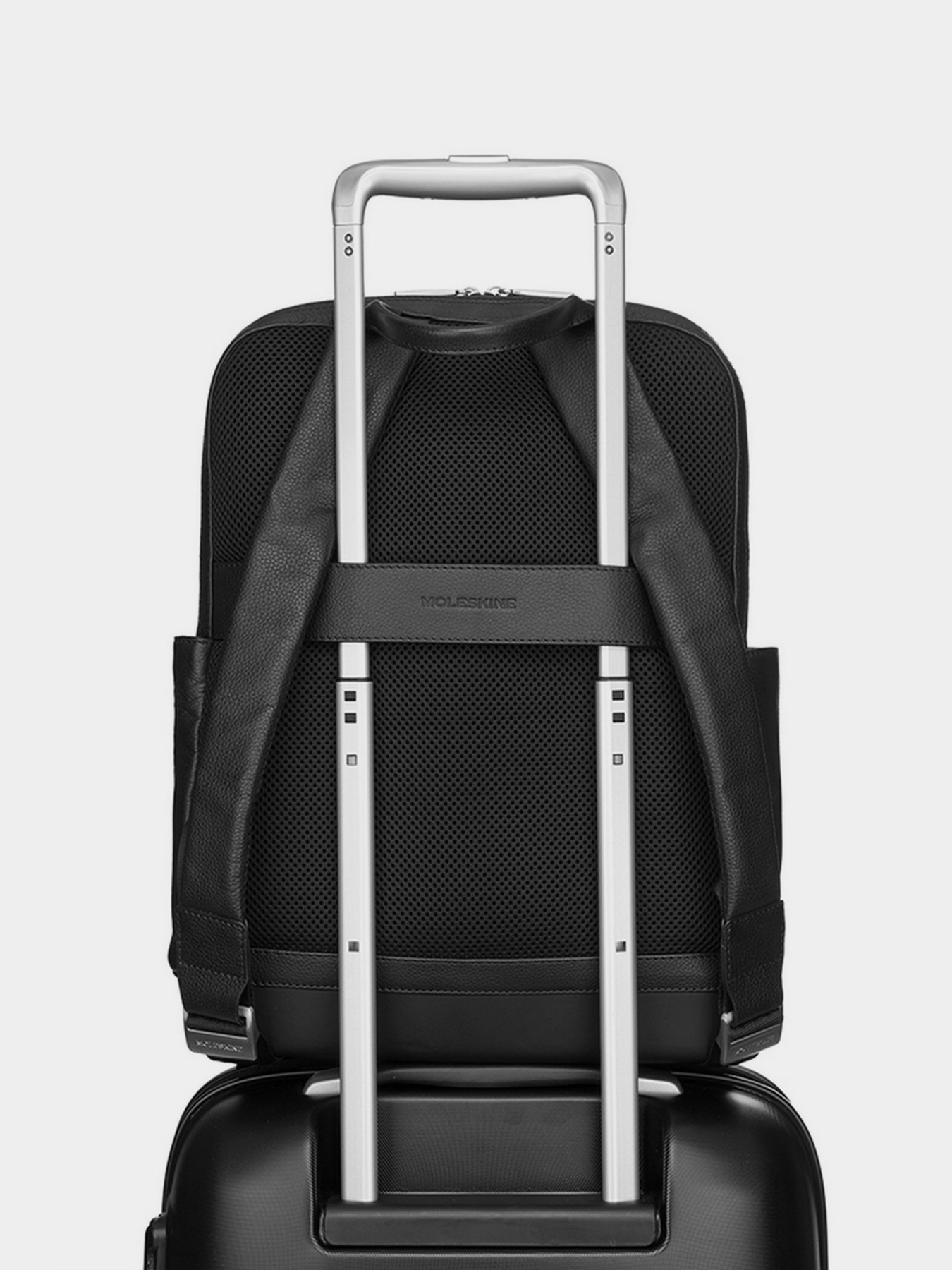 Повсякденний рюкзак Moleskine Classic модель ET84PBKBK Фото