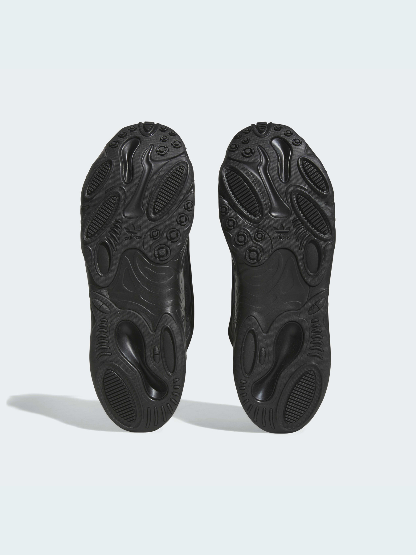 Кроссовки Adidas Ozweego модель GX4506 Фото