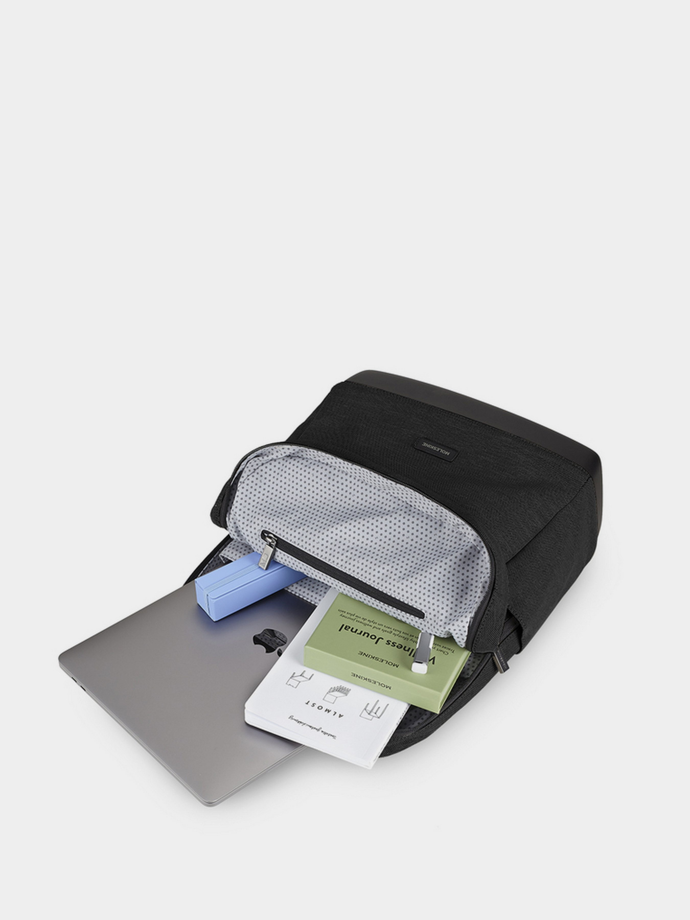 Рюкзак Moleskine The Backpack модель ET98CCBKBK Фото