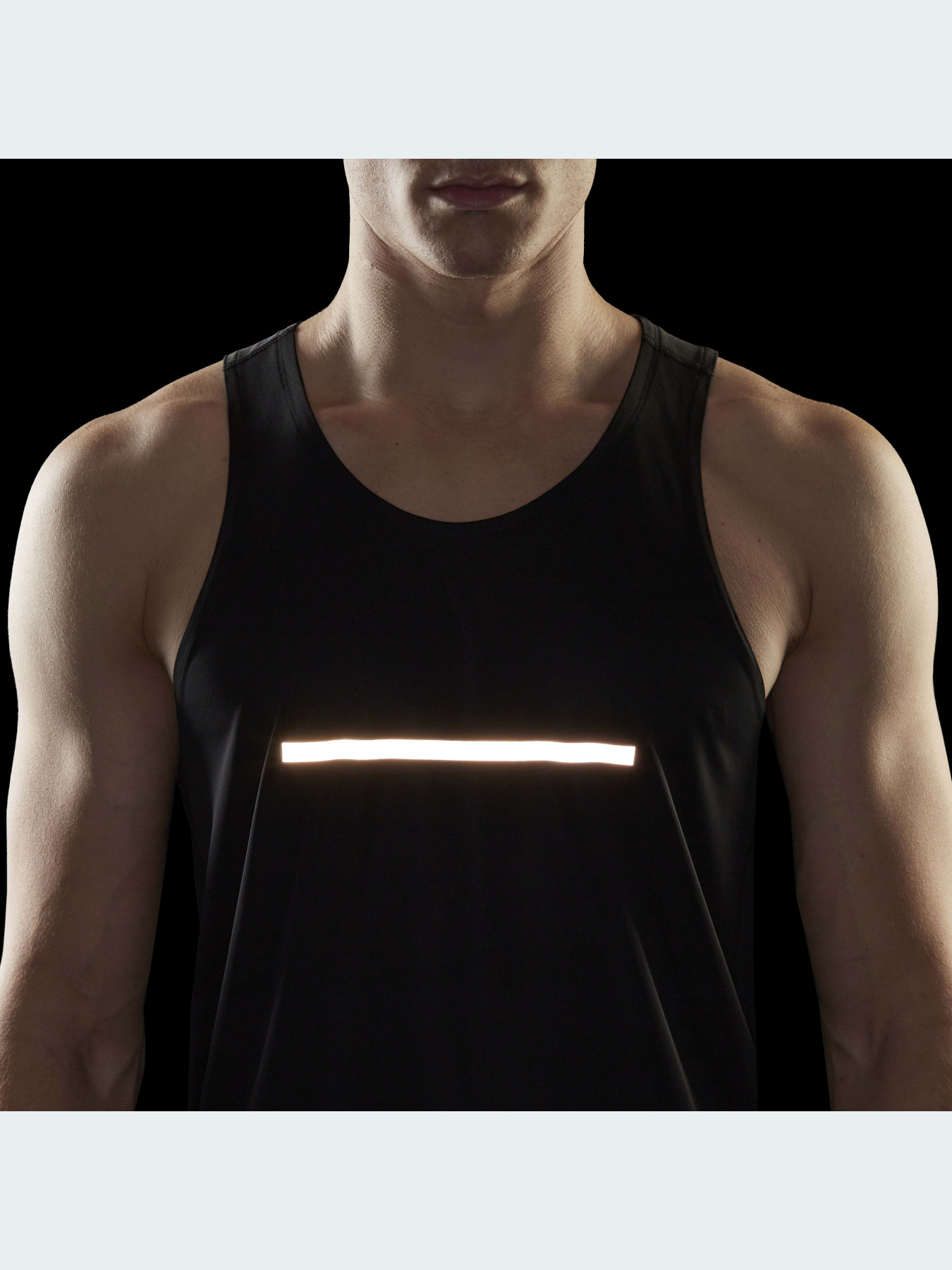 Майка спортивная Adidas модель H58600 Фото