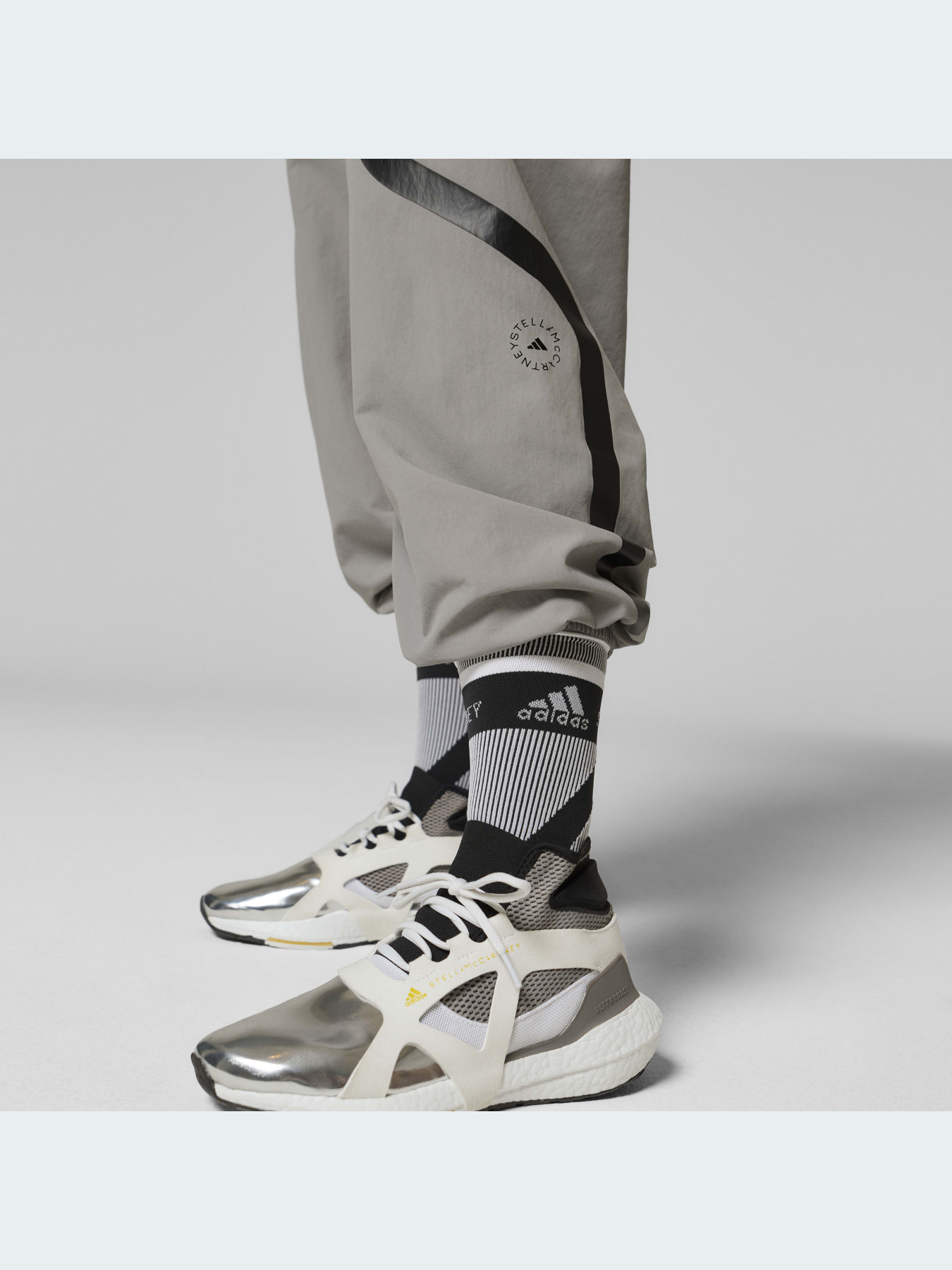 Джоггеры Adidas модель GU3811 Фото