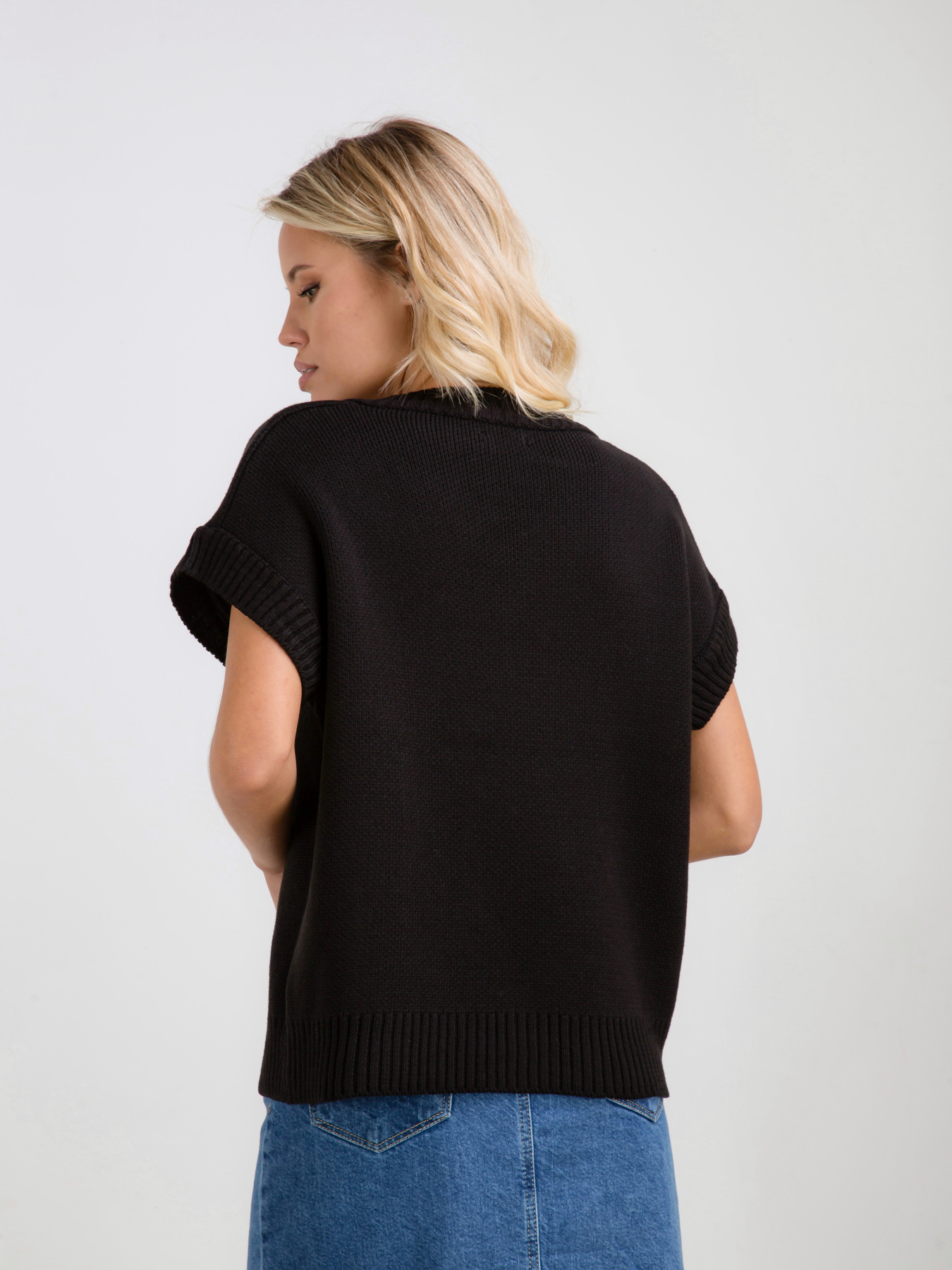 Жилет Romashka Індіана модель 201032403011 Жилет Romashka Індіана модель 201032403011 Фото