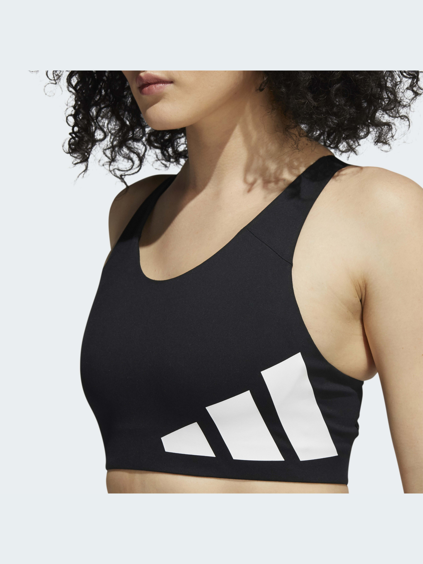 Спортивный топ Adidas модель GR8205 Спортивный топ Adidas модель GR8205 Фото