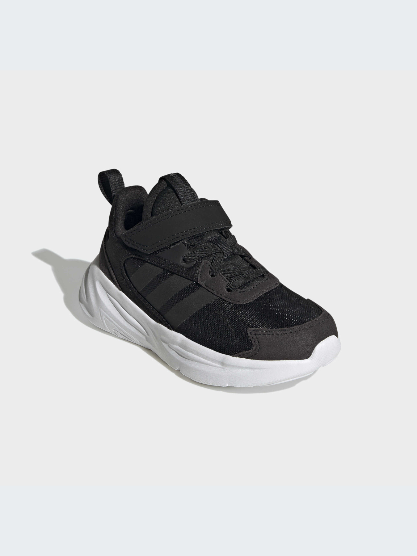 Кроссовки повседневные Adidas Ozweego модель GW1560 Кроссовки повседневные Adidas Ozweego модель GW1560 Фото